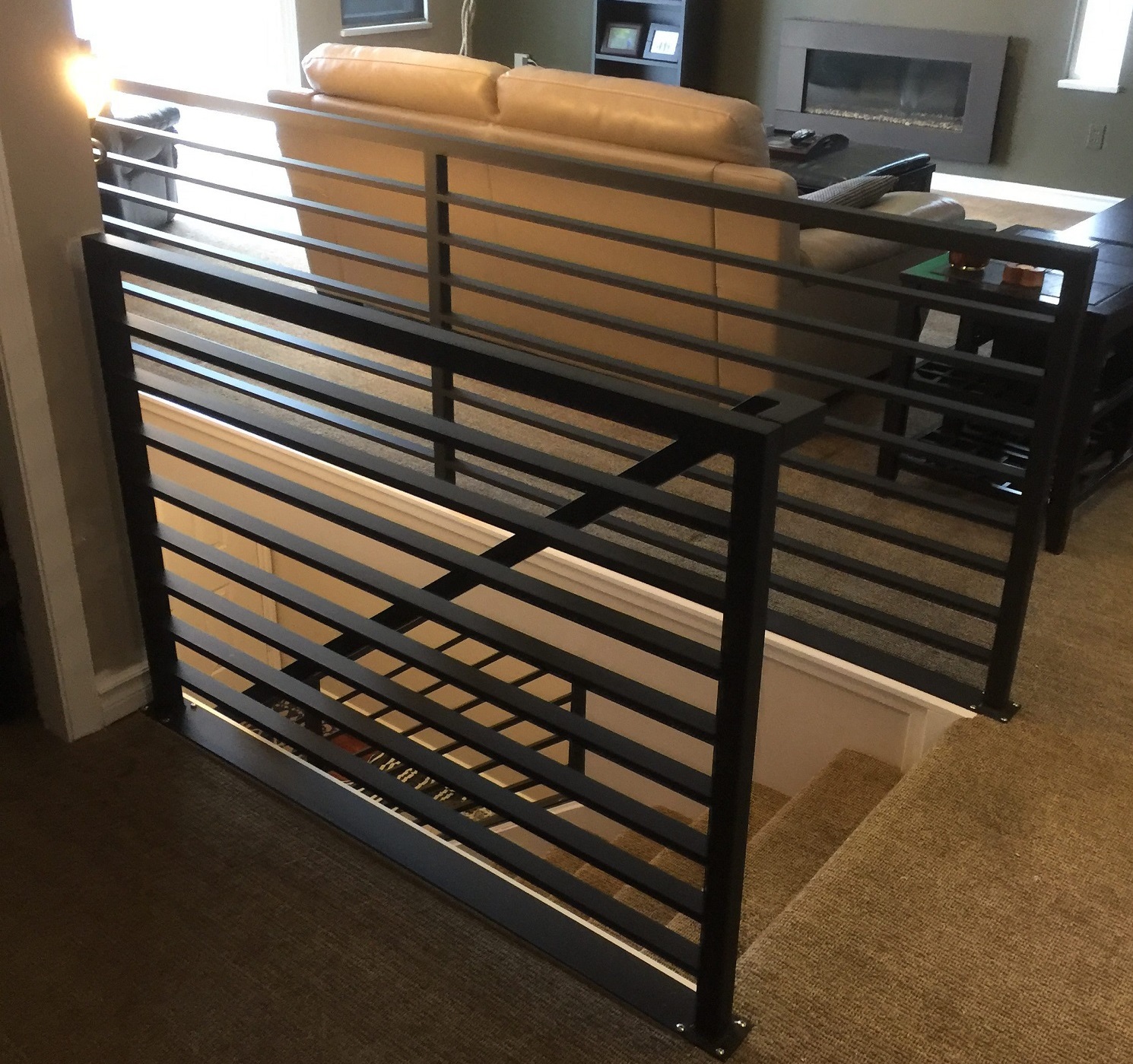 modern interior railing, horizontal pickets, silver, coquitlam